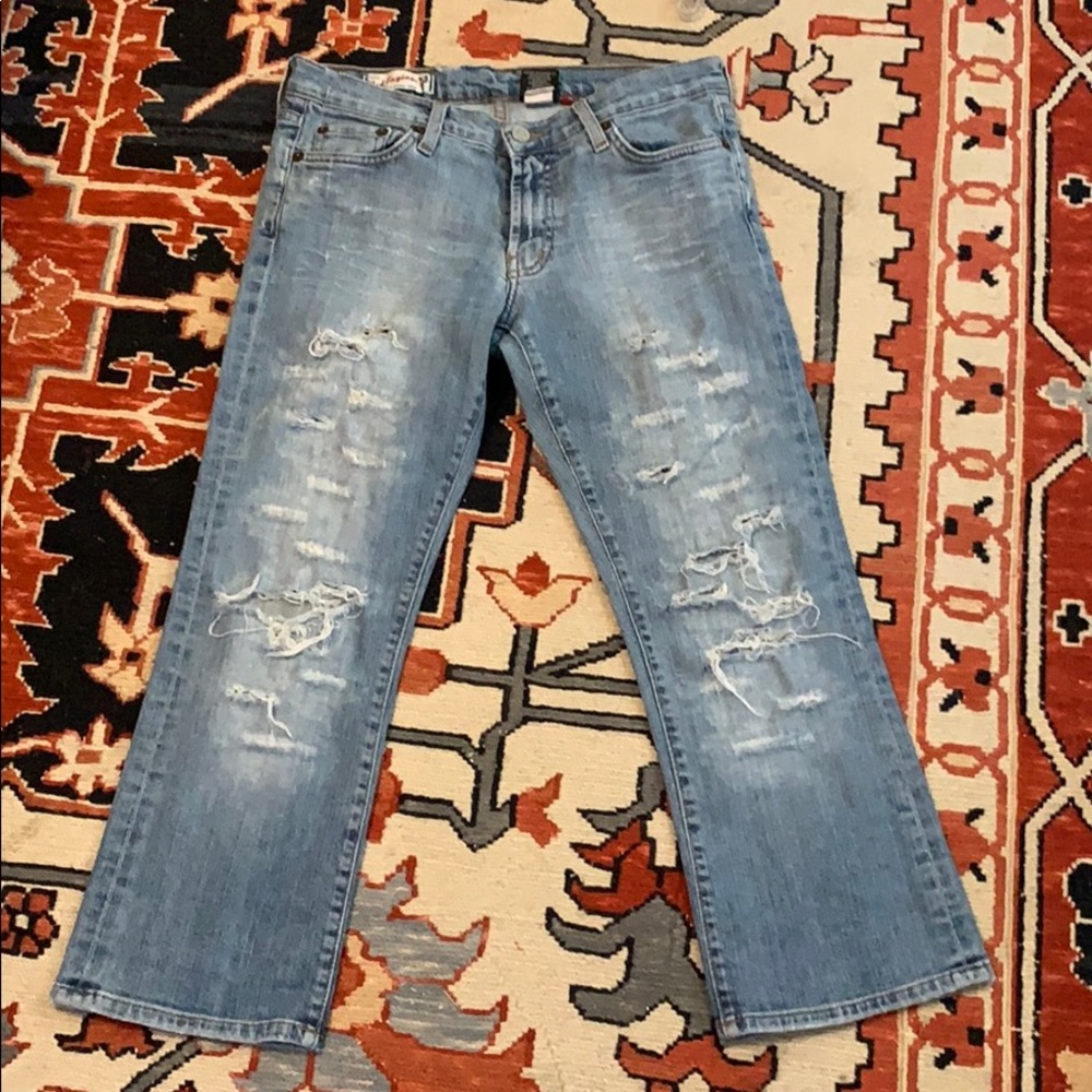 Red Engine Distressed Capri Jeans